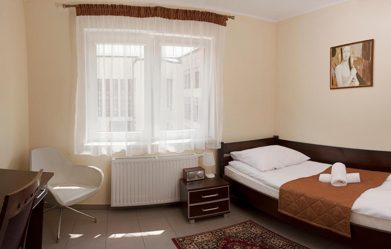 Da Massimiliano Hotel apartamentowy Wrocław